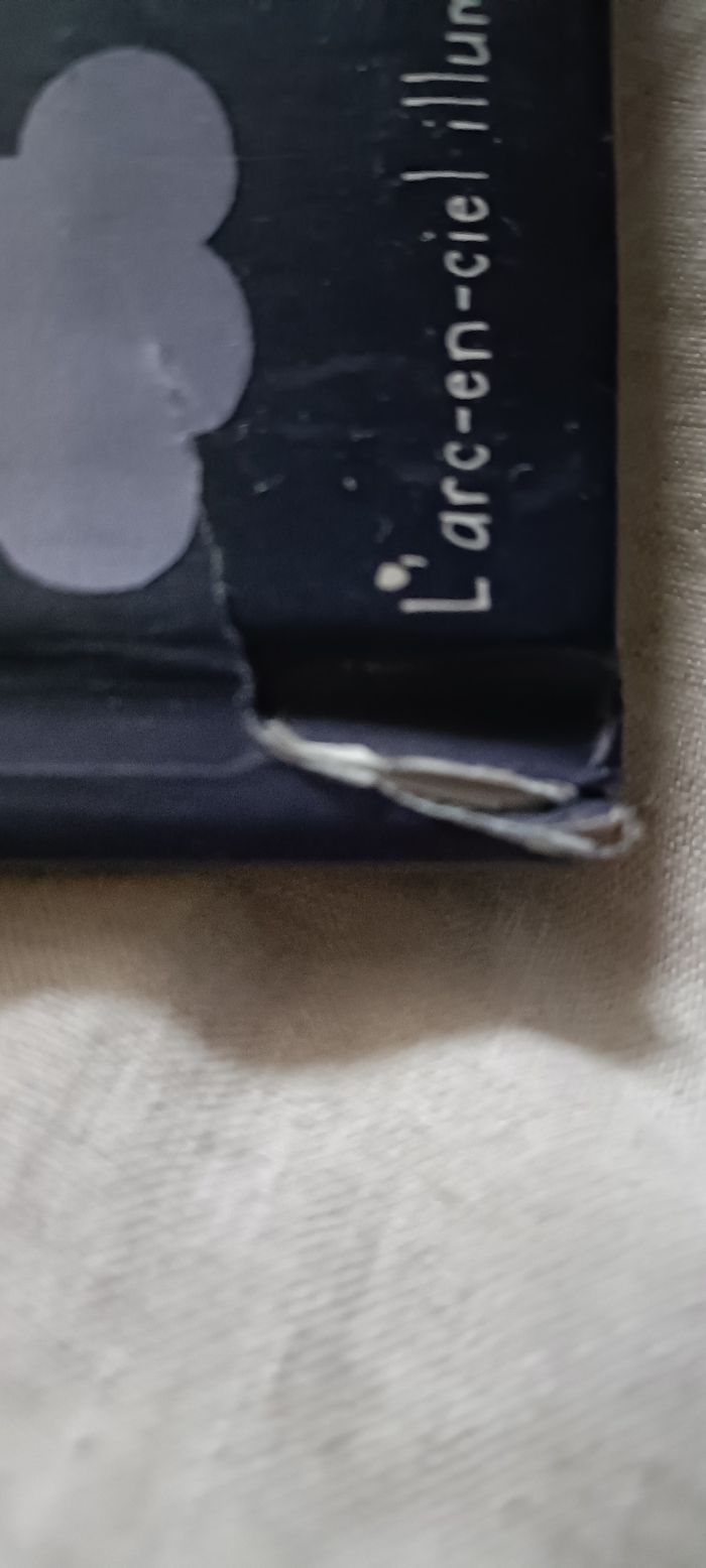 Livre licorne lumineux - photo numéro 3