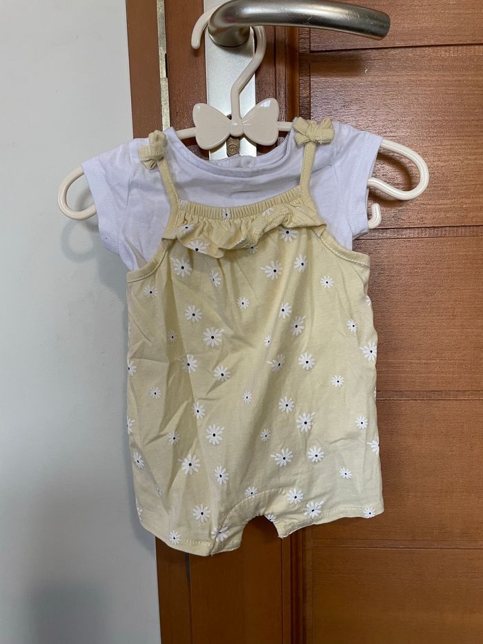 Tenue combinaison bébé fille