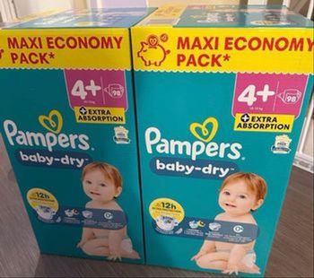 Couche Pampers taille 4+baby dry 