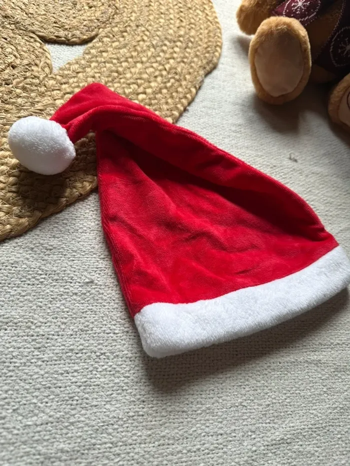 Bonnet de Noël rouge et blanc – Taille 3 mois – Mes Petits Cailloux – Neuf - photo numéro 2