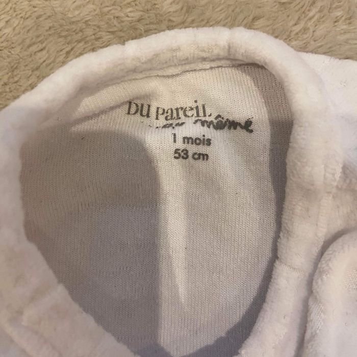 Pyjama en velours, bébé 1 mois. - photo numéro 3