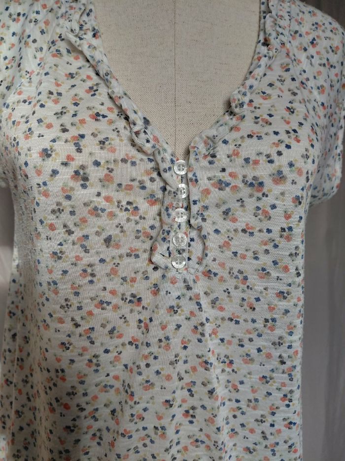 Très jolie blouse femme T 38 - photo numéro 3