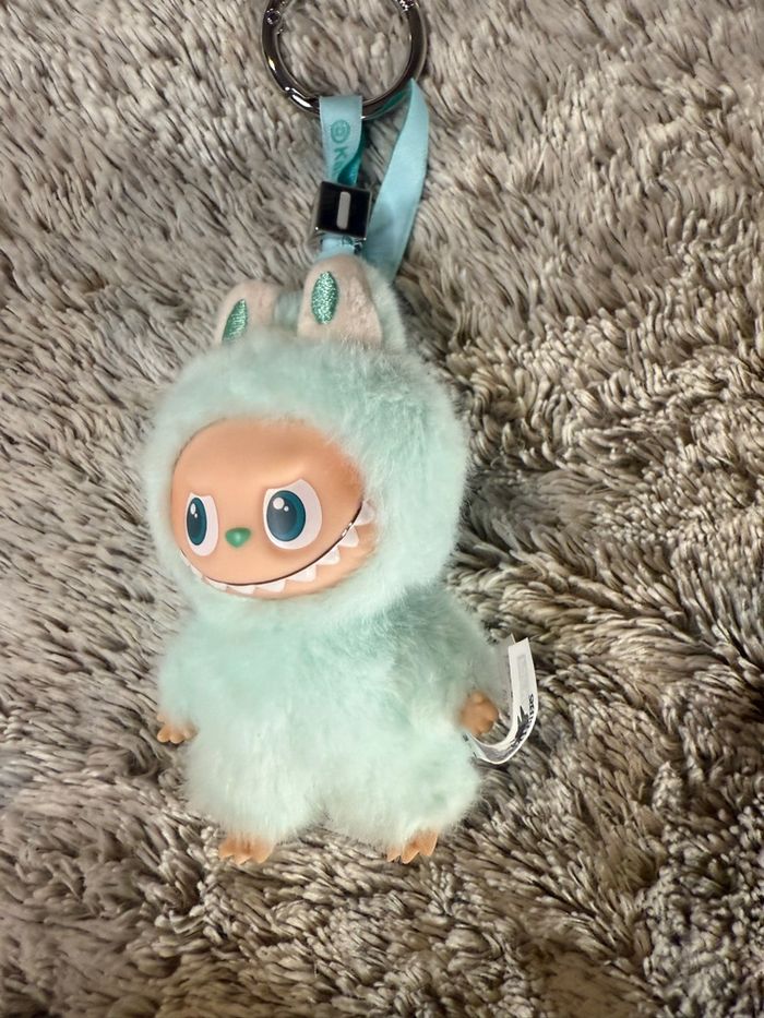 Popmart labubu pin for love lettre i - photo numéro 2