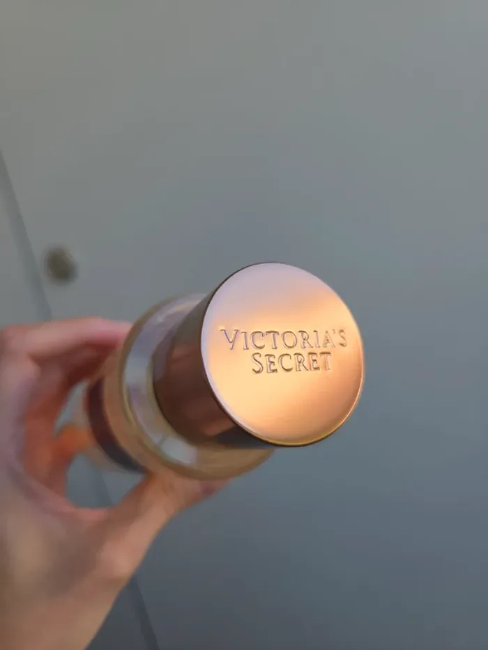Victoria's Secret bare vanilla starlit brume et lotion - photo numéro 5