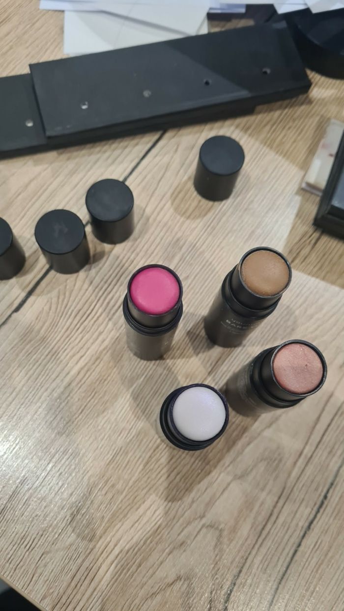 Gros lot de Palette yeux younique - photo numéro 7
