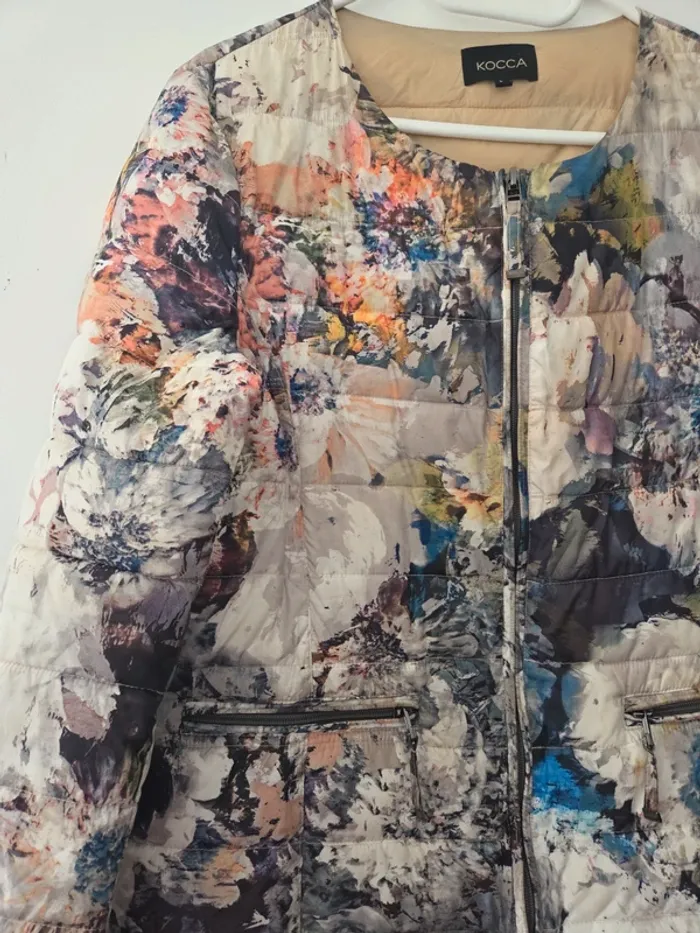 Veste doudoune effet matelassée femme fleuris TBE taille L kocca - photo numéro 3