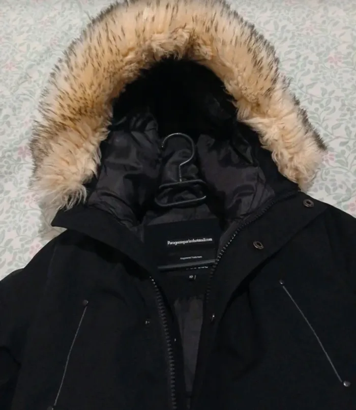 Parka noire à capuche - photo numéro 7