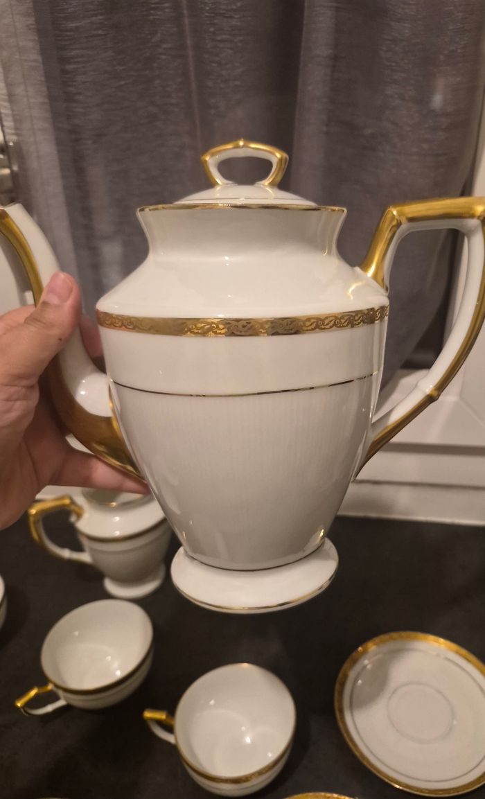 Service café/thé 10 pièces Porcelaine de Limoges  blanc&or - photo numéro 7