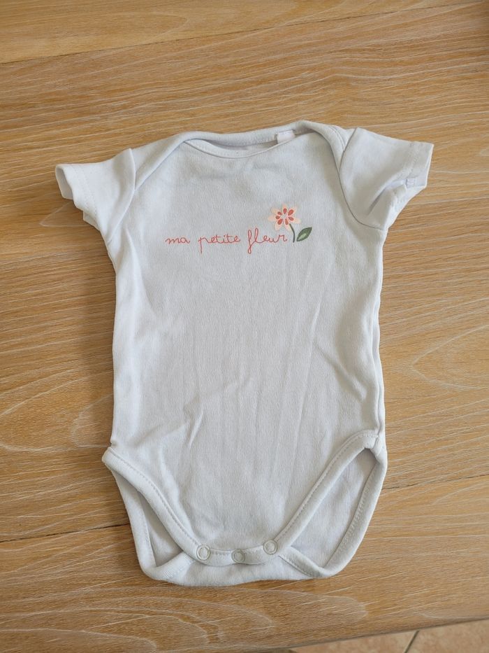 Lot bodies fille manches courtes - photo numéro 2