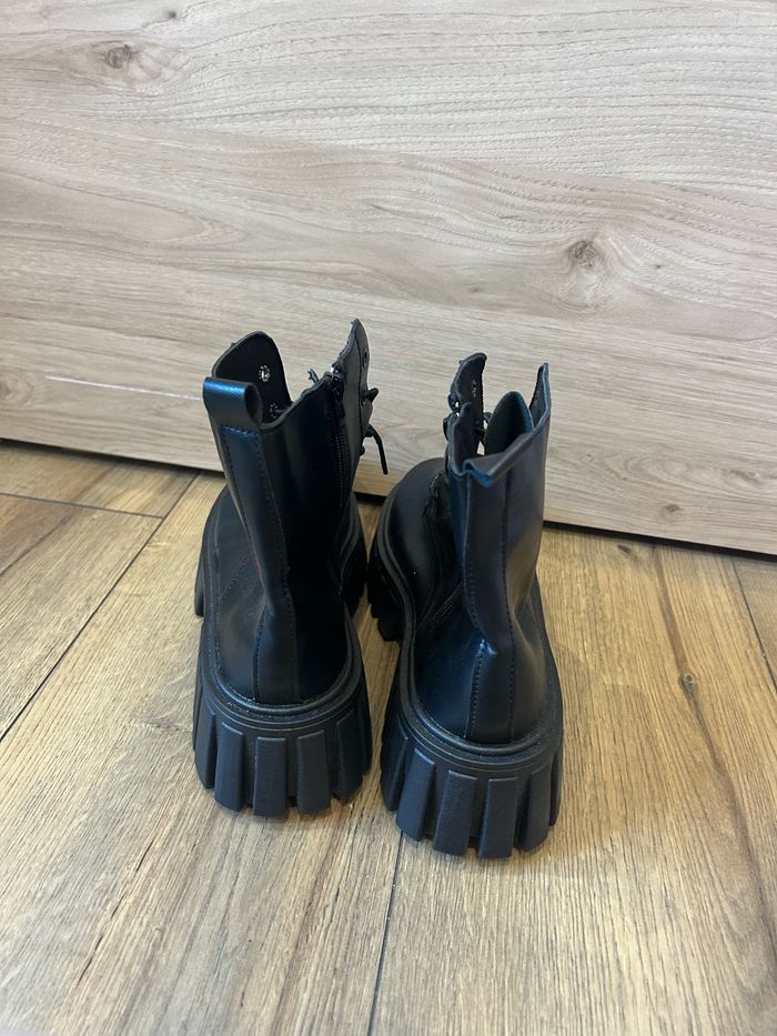 Bottes noir taille 42 - NEUF - photo numéro 5