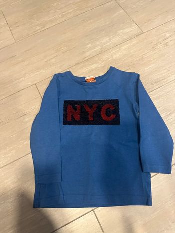 Tee-shirts tape à l’œil