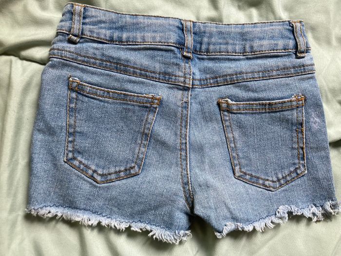 Short en jean 4 ans - photo numéro 2