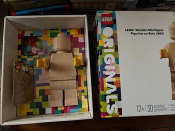 Lego officiel collection en chêne édition limitée très rare