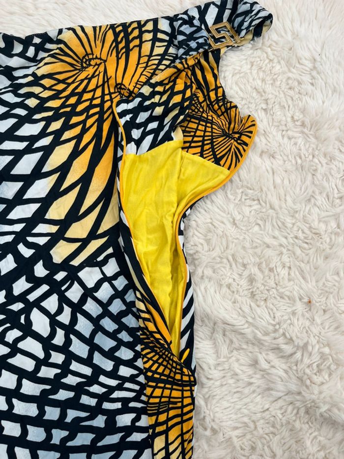 Mini robe asymétrique - photo numéro 11