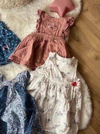 Lot robes bébé fille 
