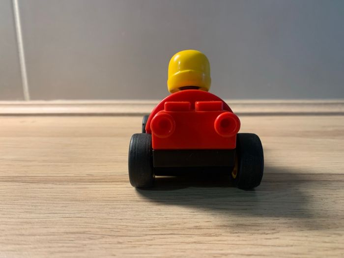 Voiture de course Playmobil 123 - photo numéro 2