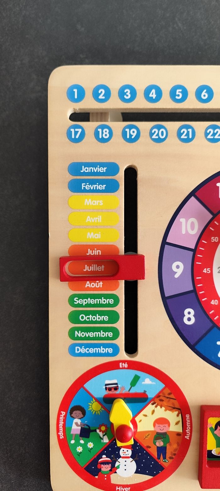 Calendrier et horloger pédagogique en bois - photo numéro 2