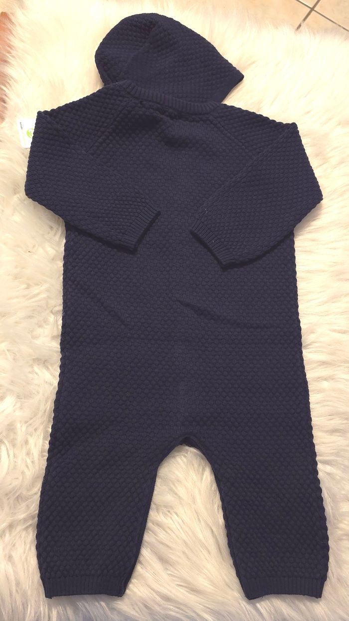 (Neuf non porté) 🏷💙🥰😍combinaison et bonnet tricot 9 mois garçon 😍🥰💙 - photo numéro 6