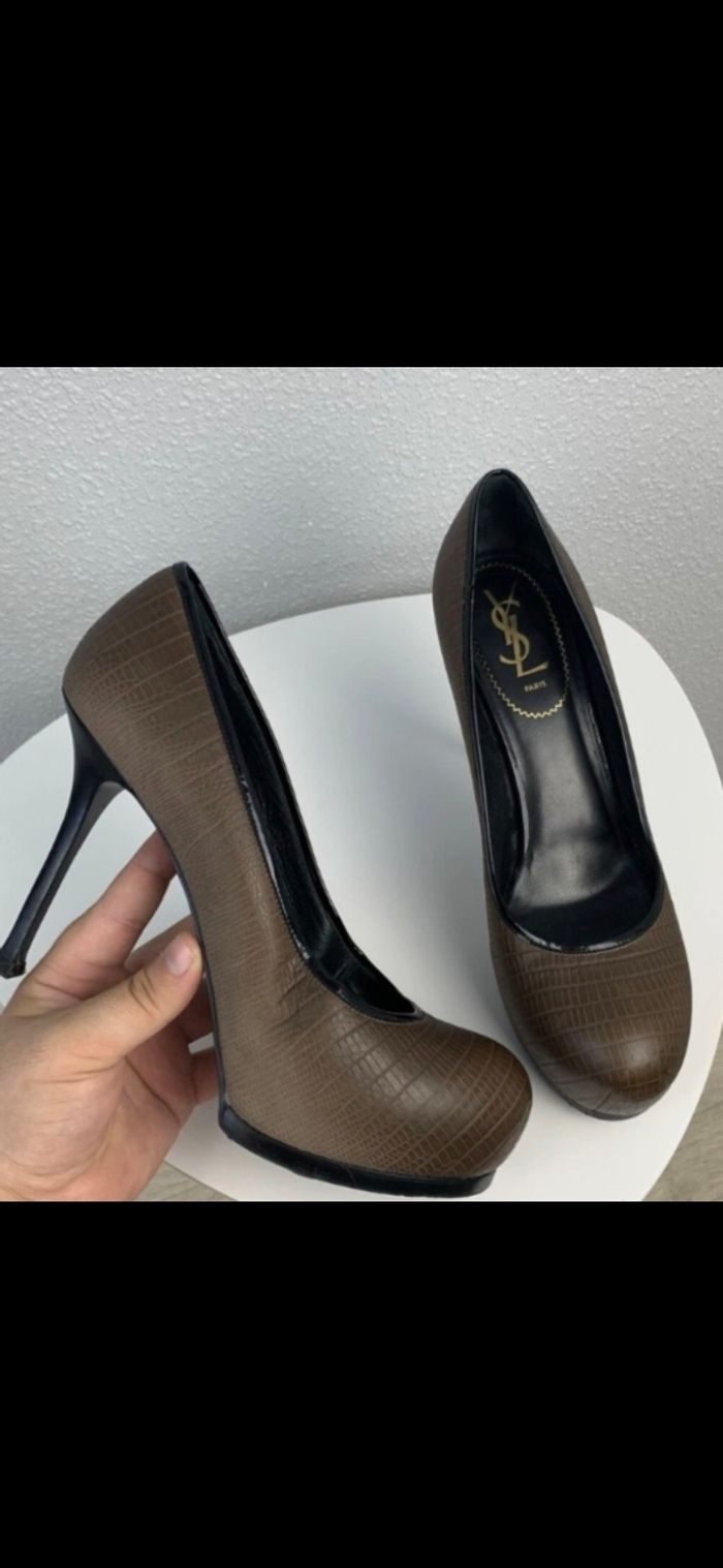 Escarpins Ysl t38.5 authentique
