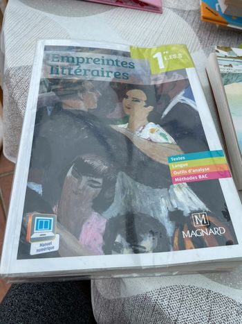 Livre scolaire -Empreintes  littéraires 1 S - Magnard