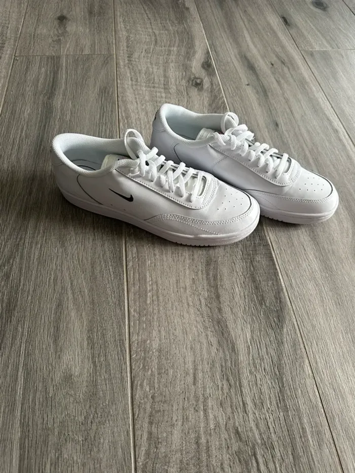 Baskets Nike Court Vintage Sneaker - photo numéro 2