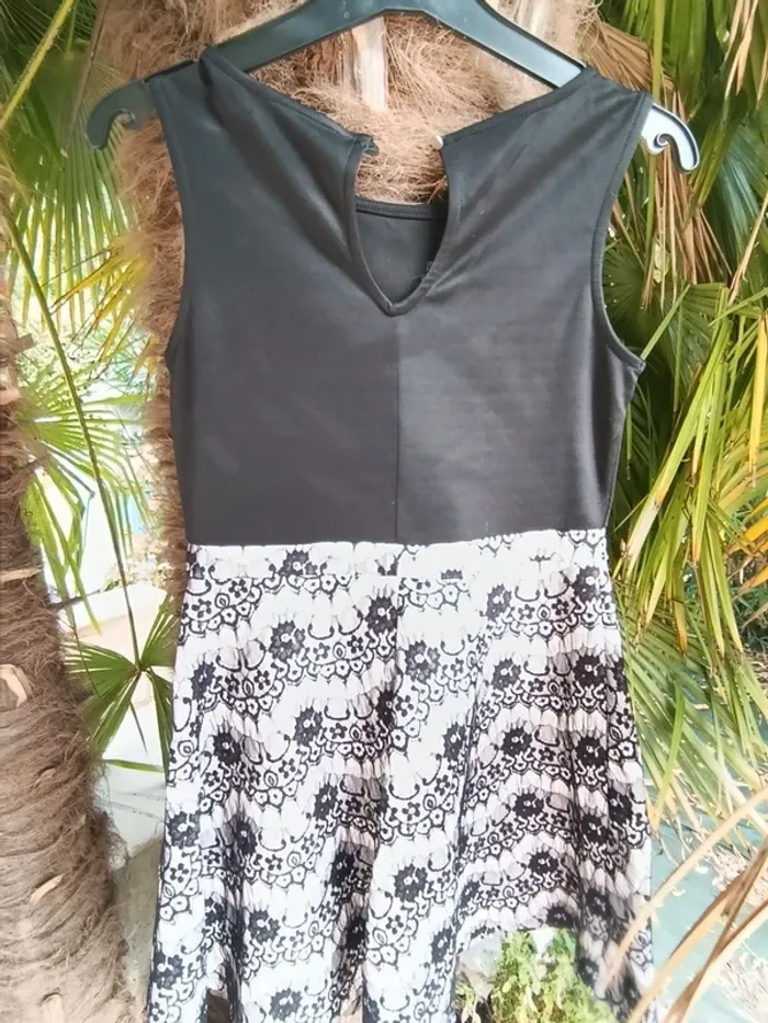 Petite robe noire cocktail - photo numéro 3
