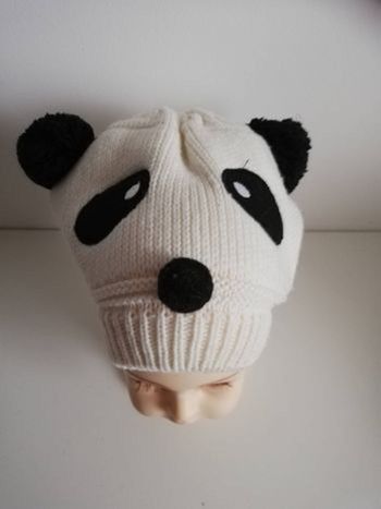 Bonnet panda blanc et noir