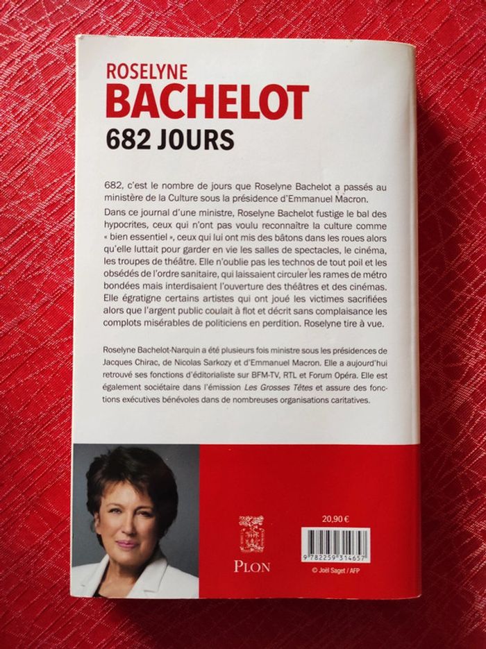 Le bal des hypocrites - photo numéro 2