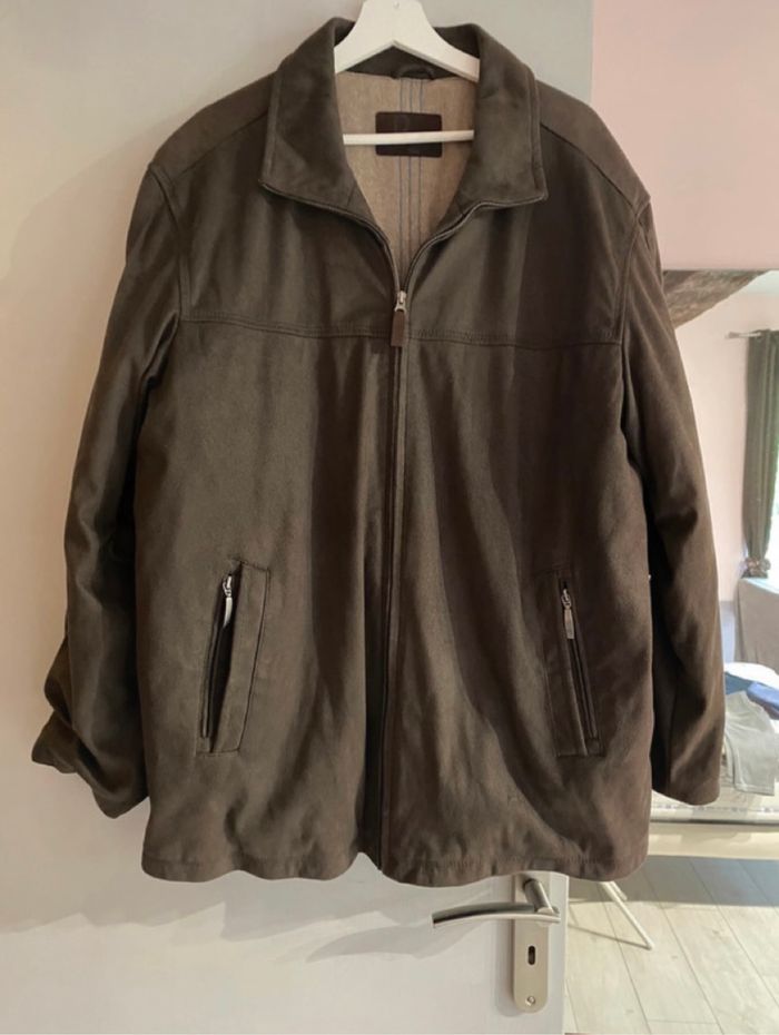 Blouson homme en suédine T56