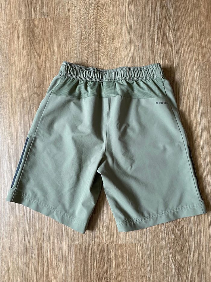 Short de sport Adidas 12 ans - photo numéro 3