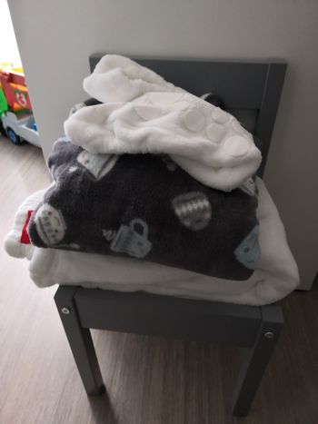 Ensemble pyjama polaire chaud 3 pièces (Petit déjeuner) Taille M Tissaia Neuf