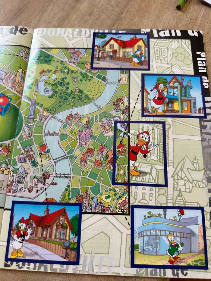 Panini - Album complet stickers autocollants Walt Disney Le Monde de Mickey et Donald - photo numéro 7