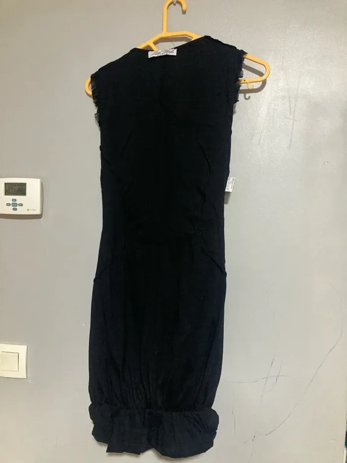 Petite robe noire Taille 1, Col Claudine Froncé, Zip Visible, Poches, Effet Bouffant - photo numéro 15