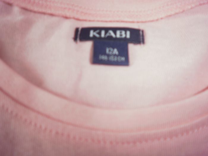 T-shirt à ML à sequins Fille 12 ans - NEUF - photo numéro 3