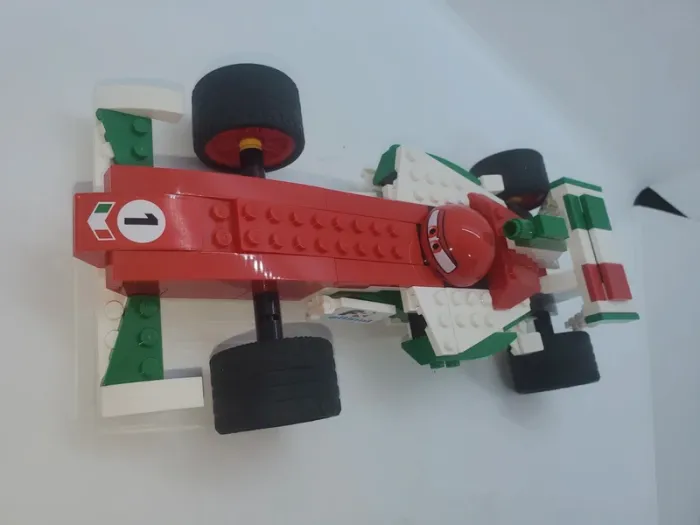 Lego Cars Francesco. - photo numéro 2