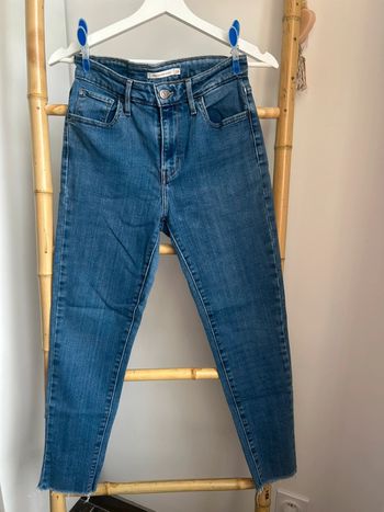 Jean Levi´s bleu clair W26 L28