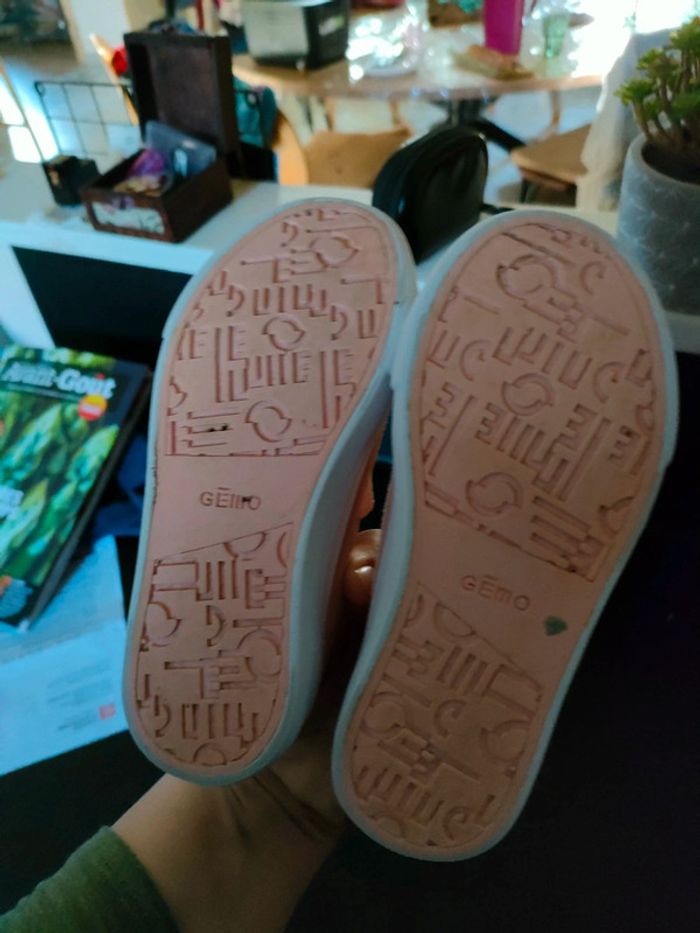 Chaussures basket 27 - photo numéro 3