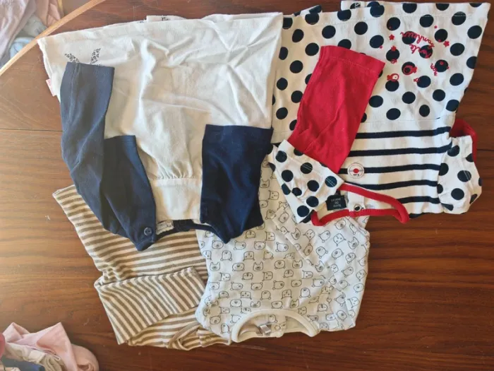 Lot n°1 :  vêtements bébé 3 mois - photo numéro 6