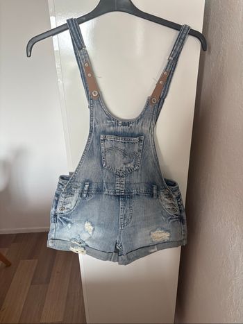 salopette en jeans