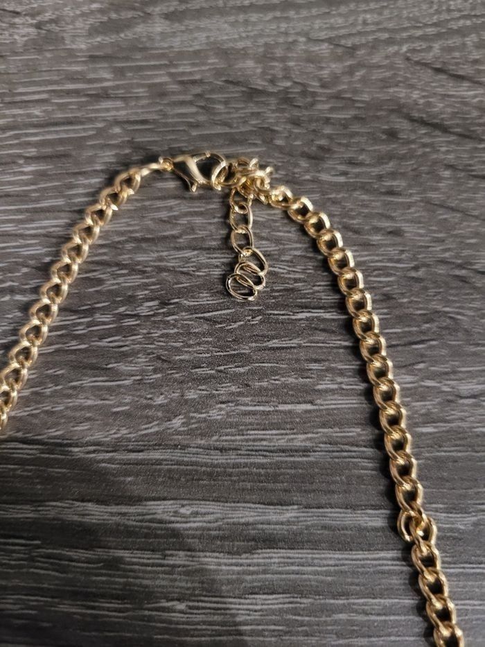 Neuf avec emballage très beau collier fantaisie - photo numéro 3