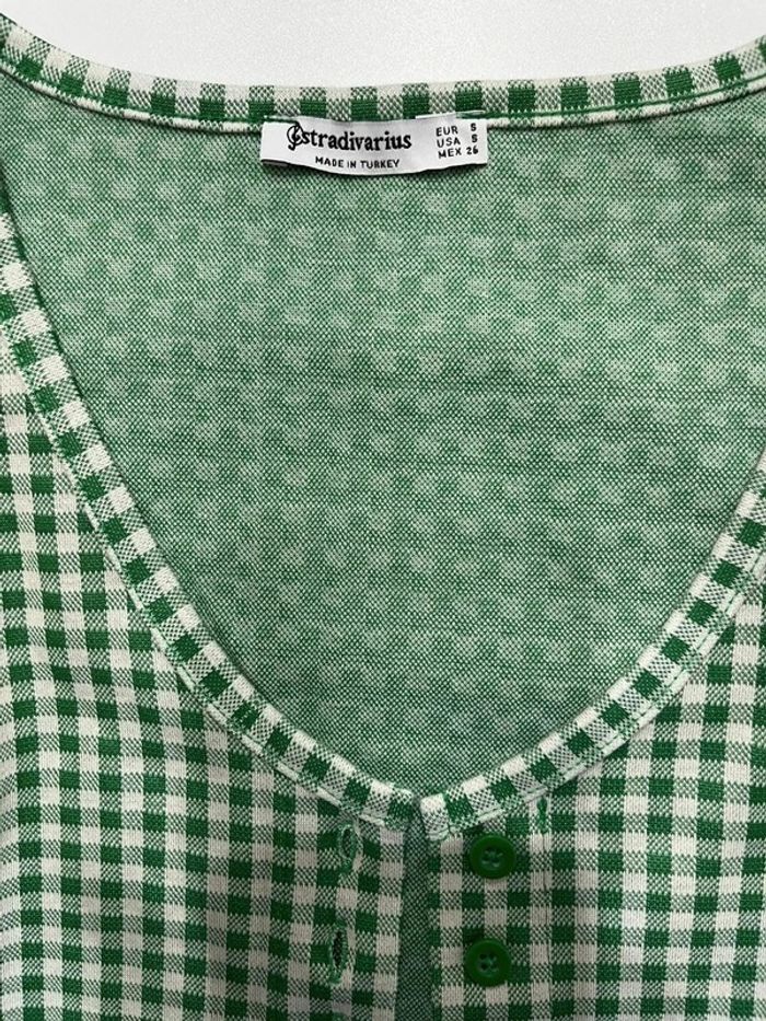 Vestido con chaleco Stradivarius - photo numéro 2