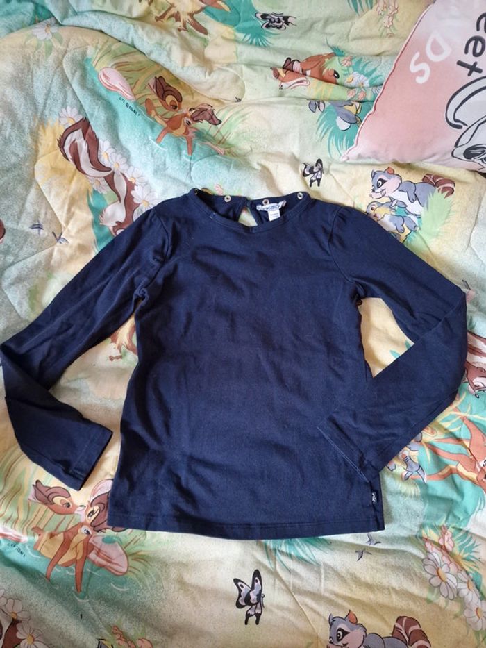 Tee shirt manche longue okaidi 6 ans