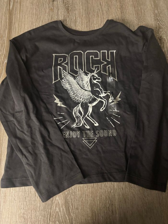 Lot 6 t shirt neufs 8 ans - photo numéro 6