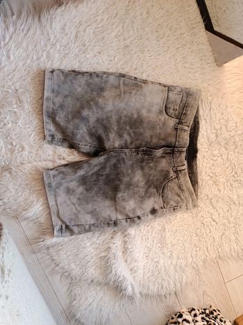 Short neuf taille m