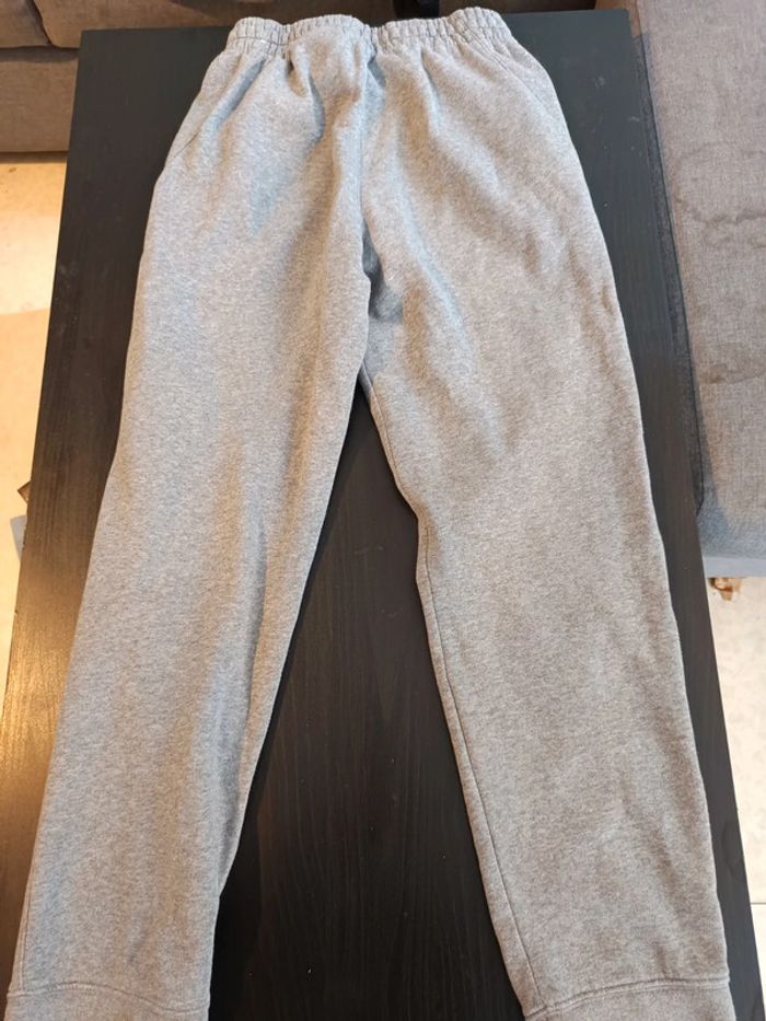 Jogging Nike gris - photo numéro 2