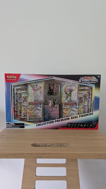 Coffret Pokémon Ev8.5