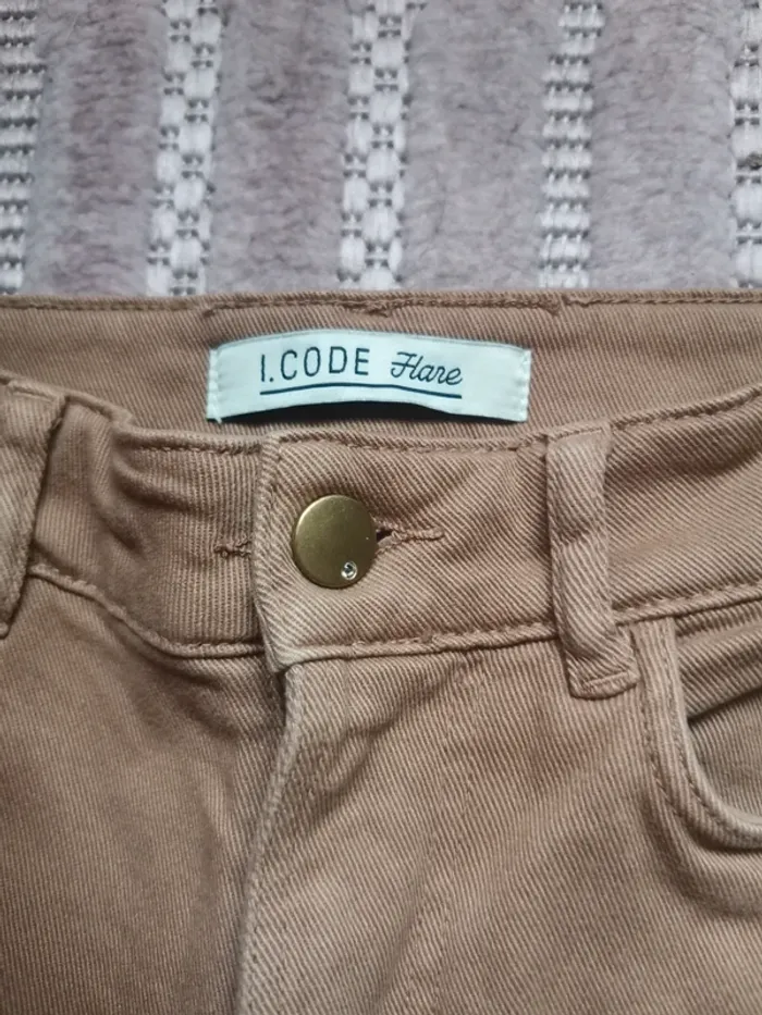 Jean large I. Code - photo numéro 2