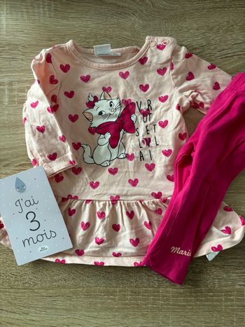 Ensemble robe Marie DISNEY t.3m