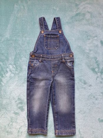 Tres jolie salopette 86 cm