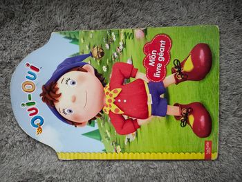 Livre géant Oui-Oui